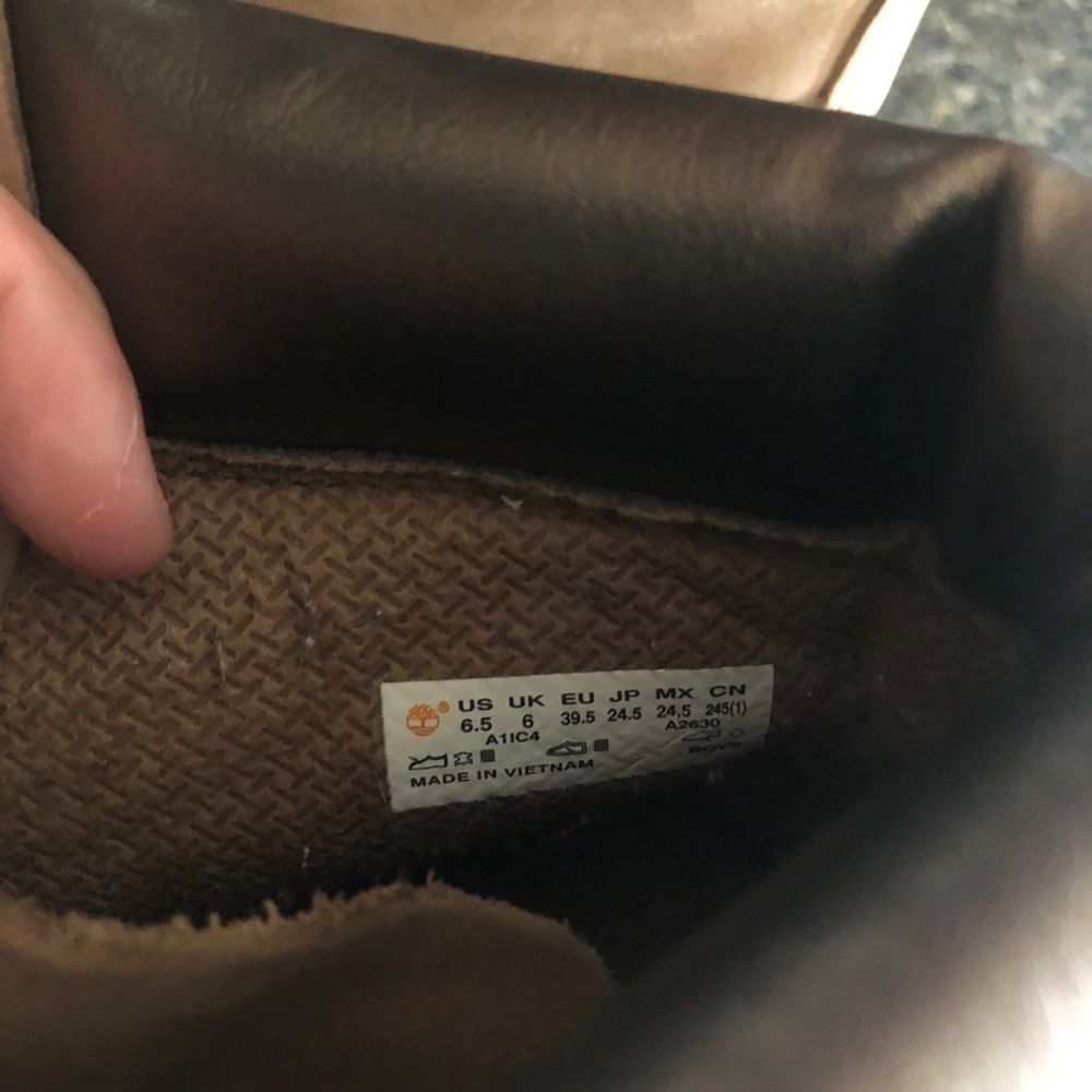Metallic Tan Timberlands - Picture 6 of 6